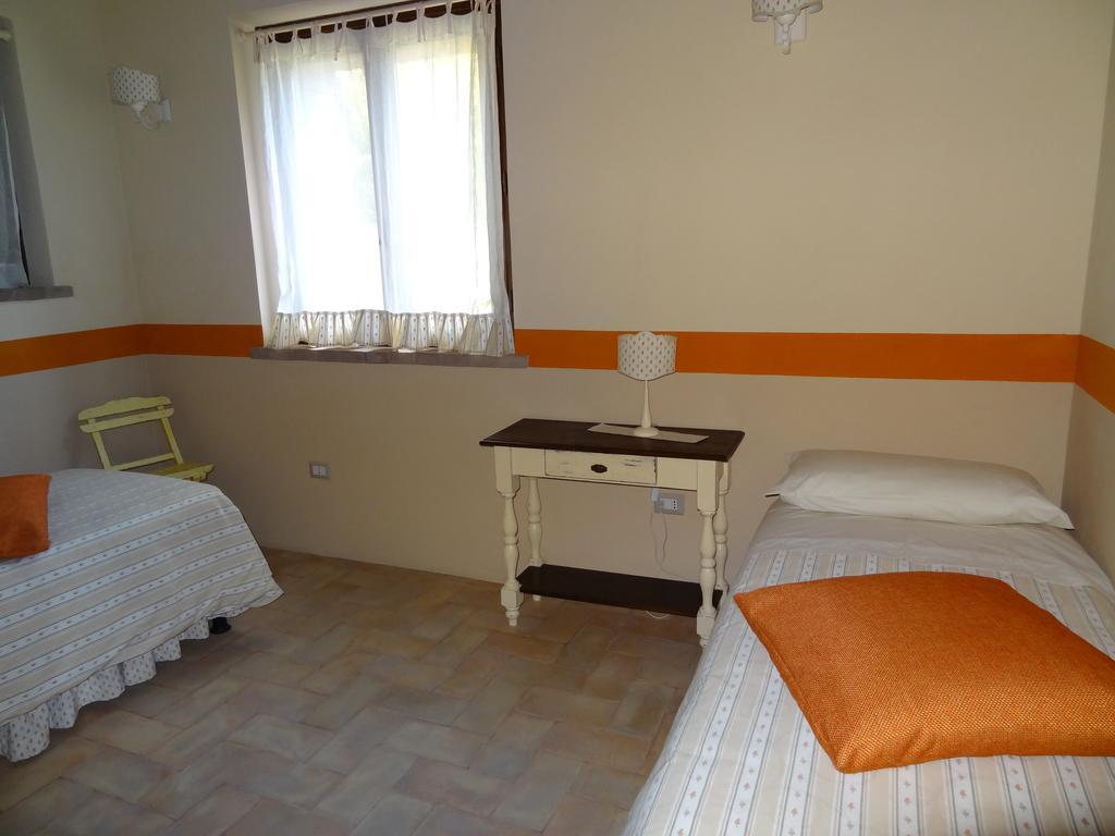 Agriturismo Tara 阿米里亚 客房 照片