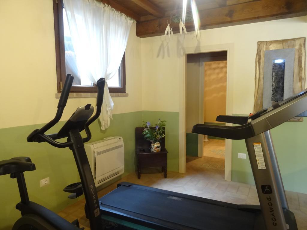Agriturismo Tara 阿米里亚 外观 照片