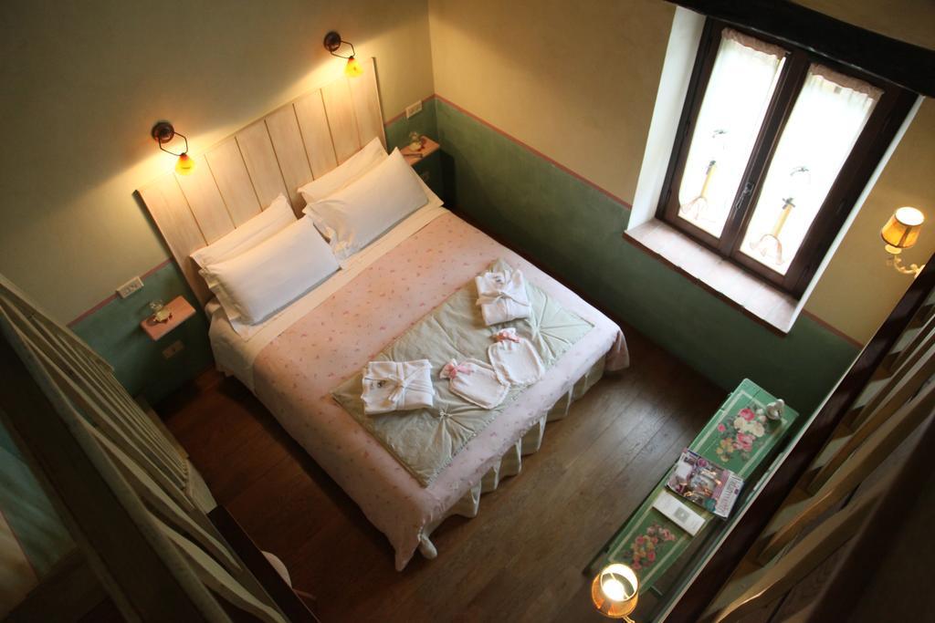 Agriturismo Tara 阿米里亚 外观 照片